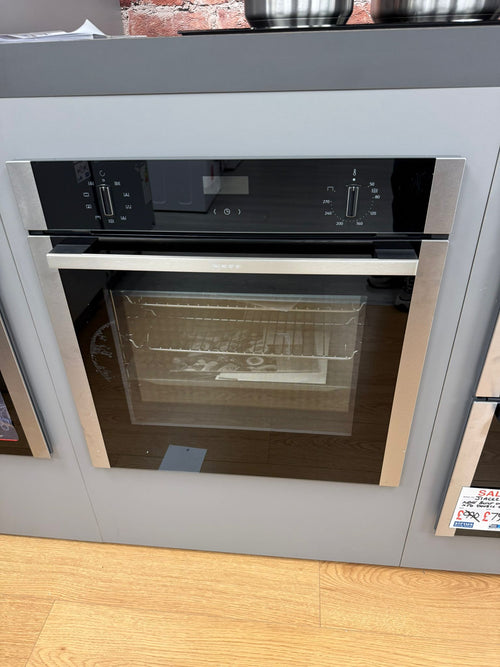 Neff B1ACE4HN0B - N50 Series Stainless steel Built in Electric Single Oven - Catalytic cleaning - A energy - Display