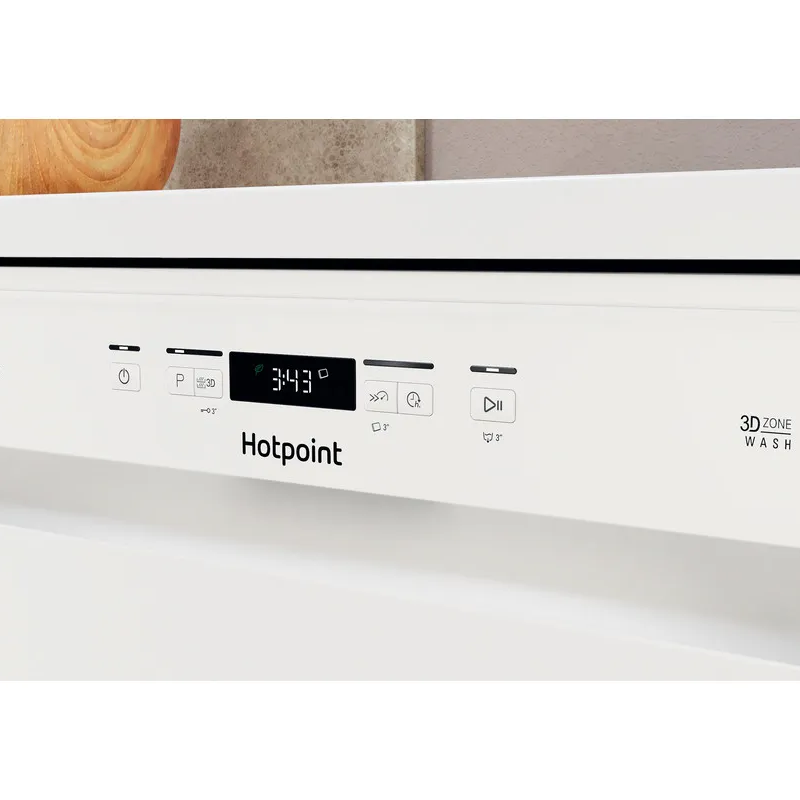 Hotpoint HFC 3C26 W C UK - White Freestanding Dishwasher - D energy