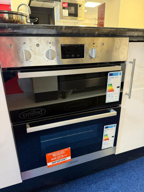 Indesit IDU 6340 IX - Stainless steel Built under Electric Double Oven - B/B energy - Display