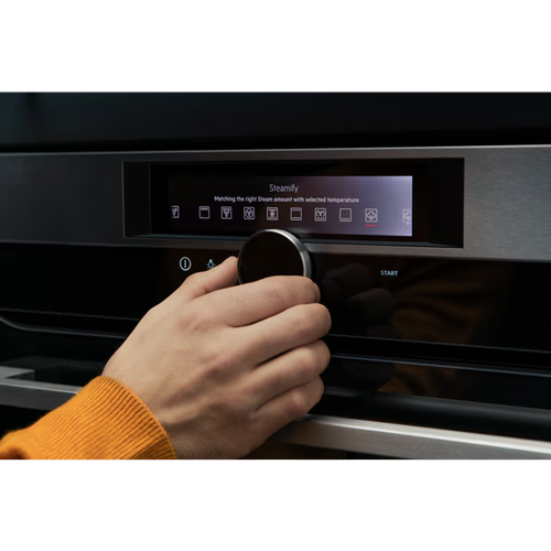 AEG BSK999330B - Black Built-In Single SteamPro Oven - 70L - A Energy