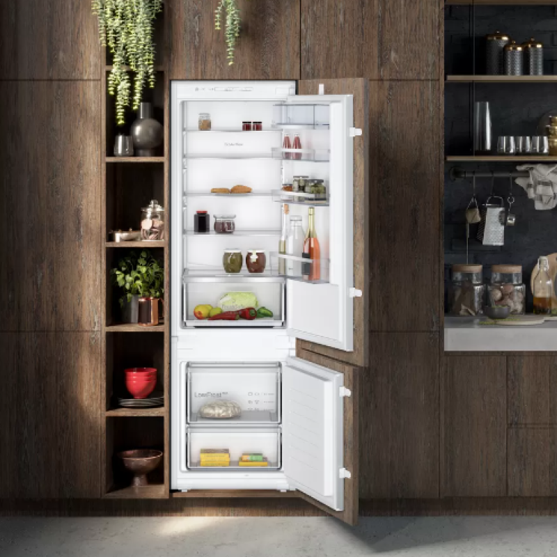 Neff KI5872SE0G - Integrated 70/30 Low Frost Fridge Freezer - E energy