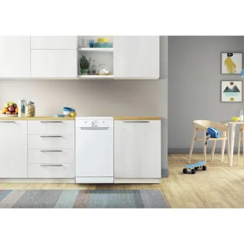 Indesit DF9E 1B10 UK - White Freestanding Dishwasher - F energy - Display