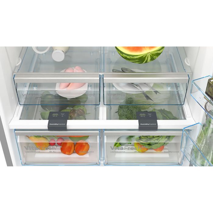 Bosch KGN86VIEA Serie 4 Extra Large Freestanding 70/30 Frost Free Fridge Freezer in Stainless Steel - E Energy