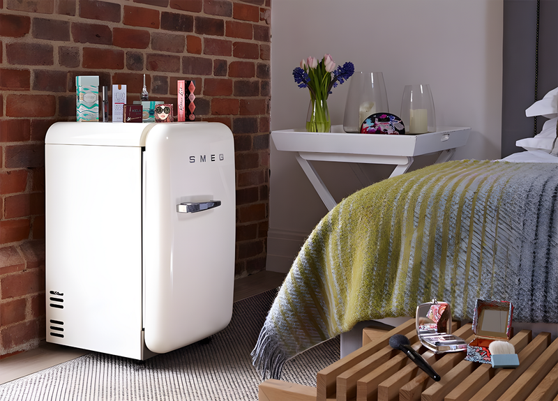 Smeg FAB5RWH6 - White Minibar Refrigerator - 34 Litres - C Energy Rating