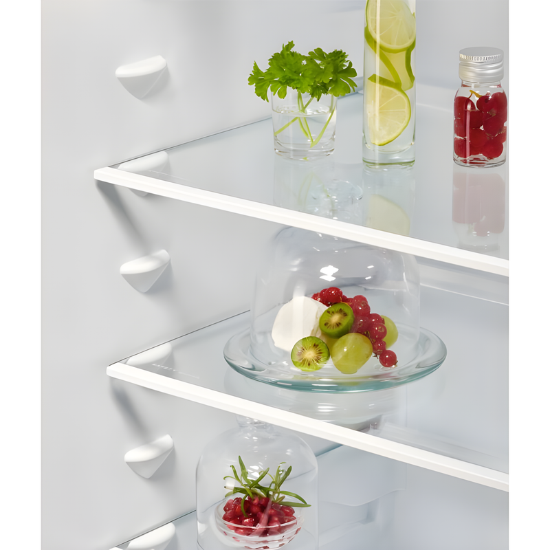 AEG NSC5S18ZES - White 70/30 Integrated Fridge Freezer - 271L - E Energy Rating