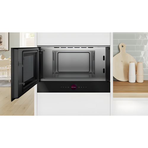 Bosch BFL7221B1B - Black Built in Electric Microwave