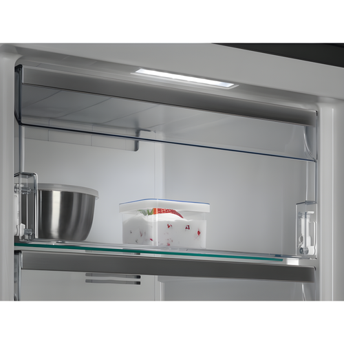 AEG OAG7M281EB - Black Freestanding Frost Free Freezer - E energy