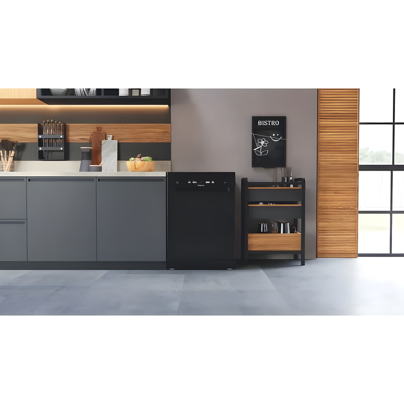 Hotpoint HP2FFC14BN6BUK - Black Freestanding Dishwasher - 14 Place Settings - C Energy