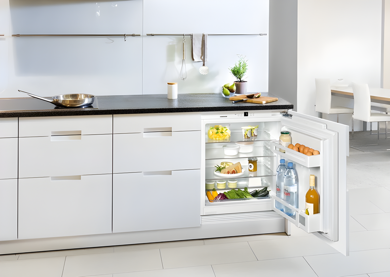 Liebherr UIK1510 - White Integrated Larder Fridge - 137L - E Rated