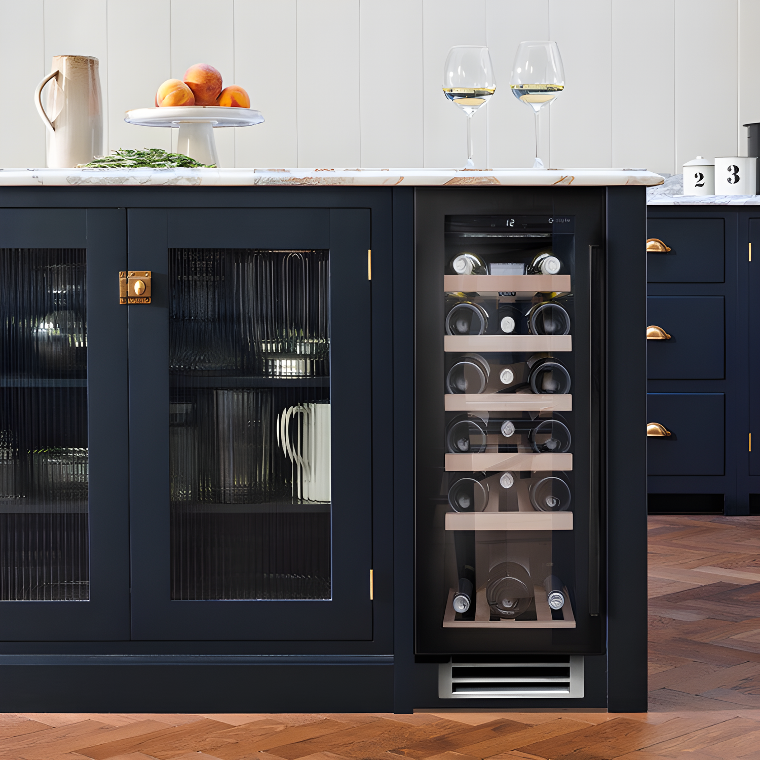 Caple WI3126BG - Black 19 Bottle Built In Wine Cooler - Single Zone 5-18°C - F Energy