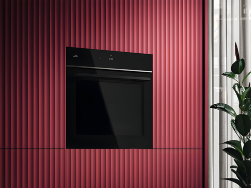 AEG TB8SB731AB - Black Built-In Single Oven - 70L - A++ Energy