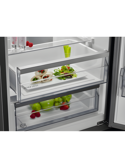 AEG RCB632E2MX - Stainless steel Freestanding Frost Free Fridge Freezer - E energy
