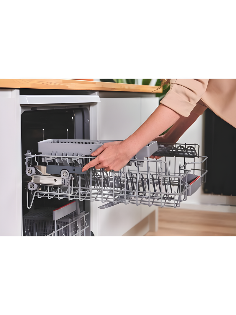 Bosch SMS4EKW06G - White Freestanding Dishwasher - B energy