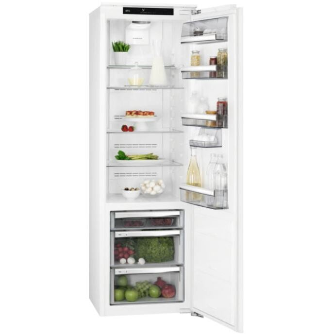 AEG SKS818E9ZC - Integrated Auto Defrost Fridge - E energy