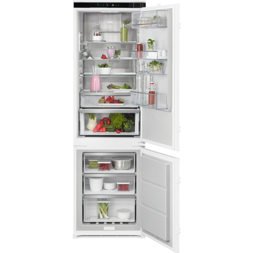 AEG TSC8M181CS - Integrated 70/30 Frost Free Fridge Freezer - C energy