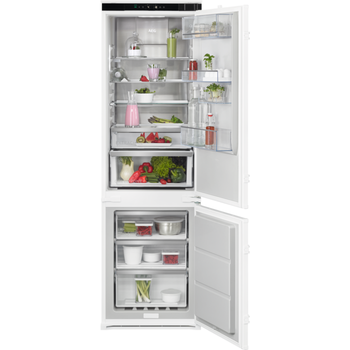 AEG TSC8M181CS - Integrated 70/30 Frost Free Fridge Freezer - C energy